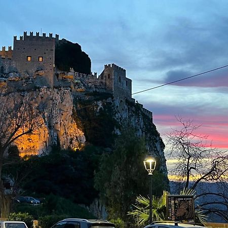Il Duca House E Holiday Prestige Caccamo Luaran gambar