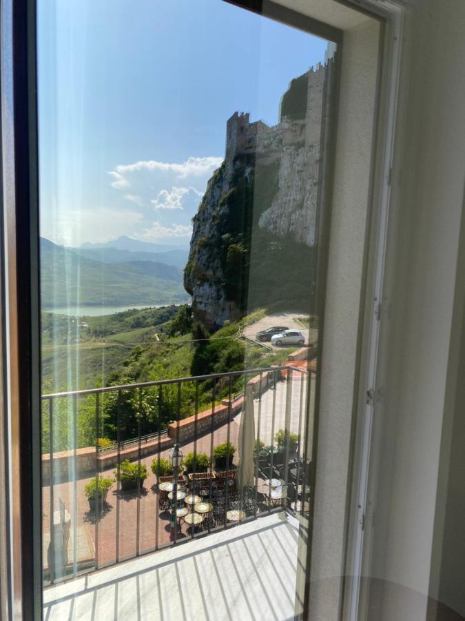 Il Duca House E Holiday Prestige Caccamo Luaran gambar
